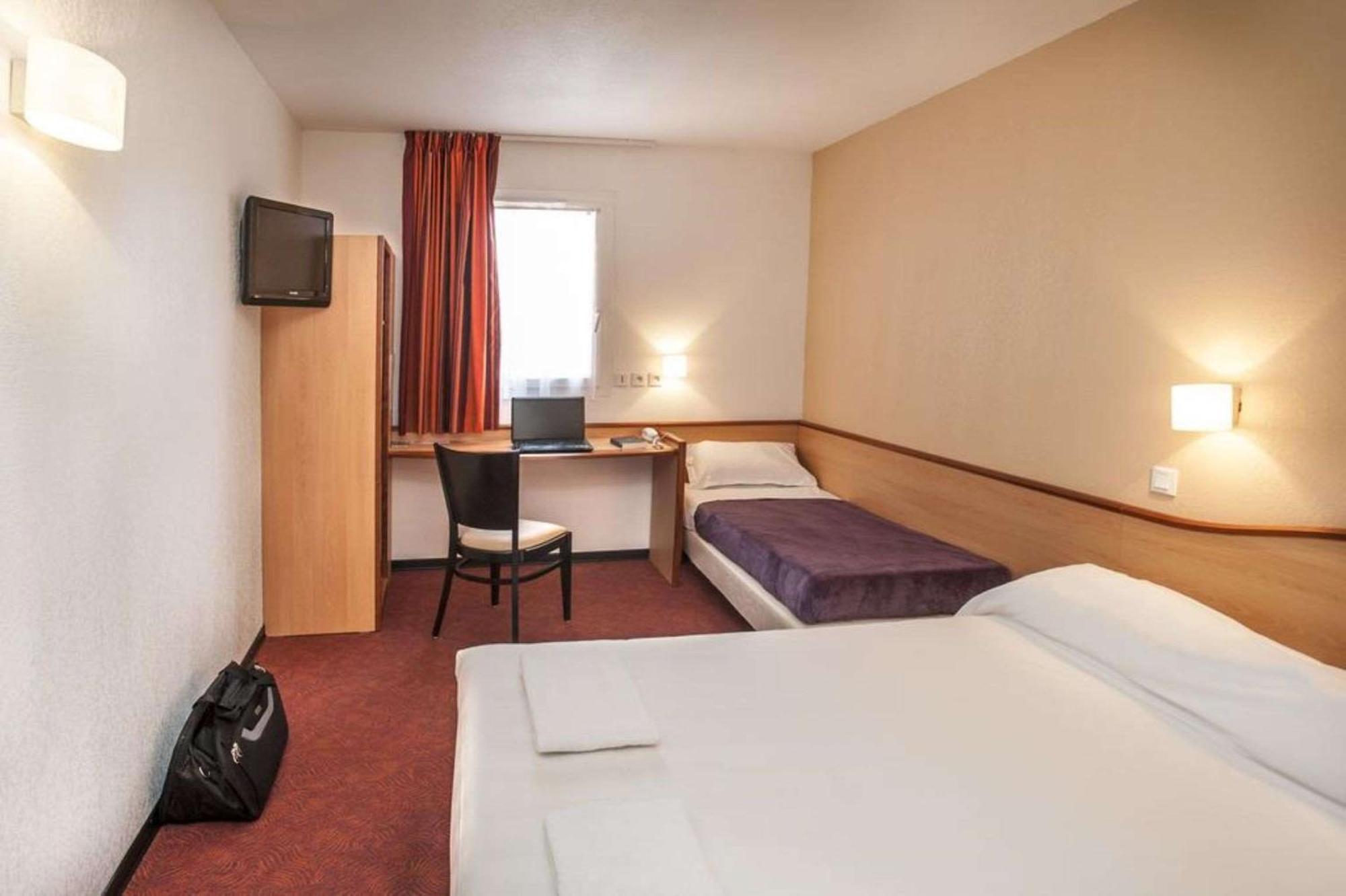 Brit Hotel Confort Montauban Eksteriør billede