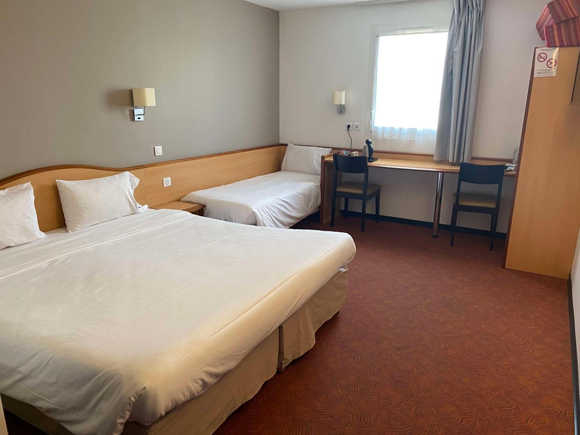 Brit Hotel Confort Montauban Eksteriør billede