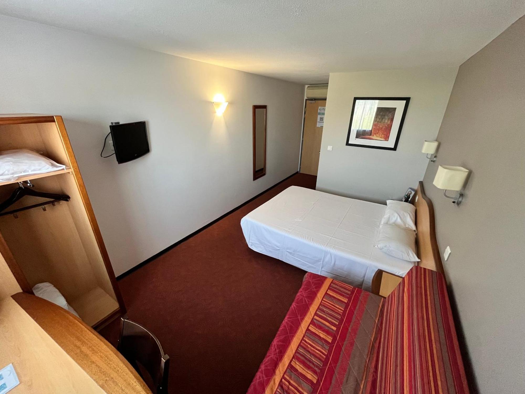 Brit Hotel Confort Montauban Eksteriør billede