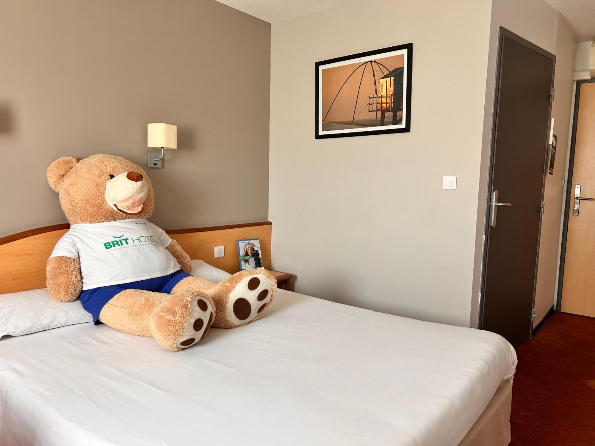 Brit Hotel Confort Montauban Eksteriør billede