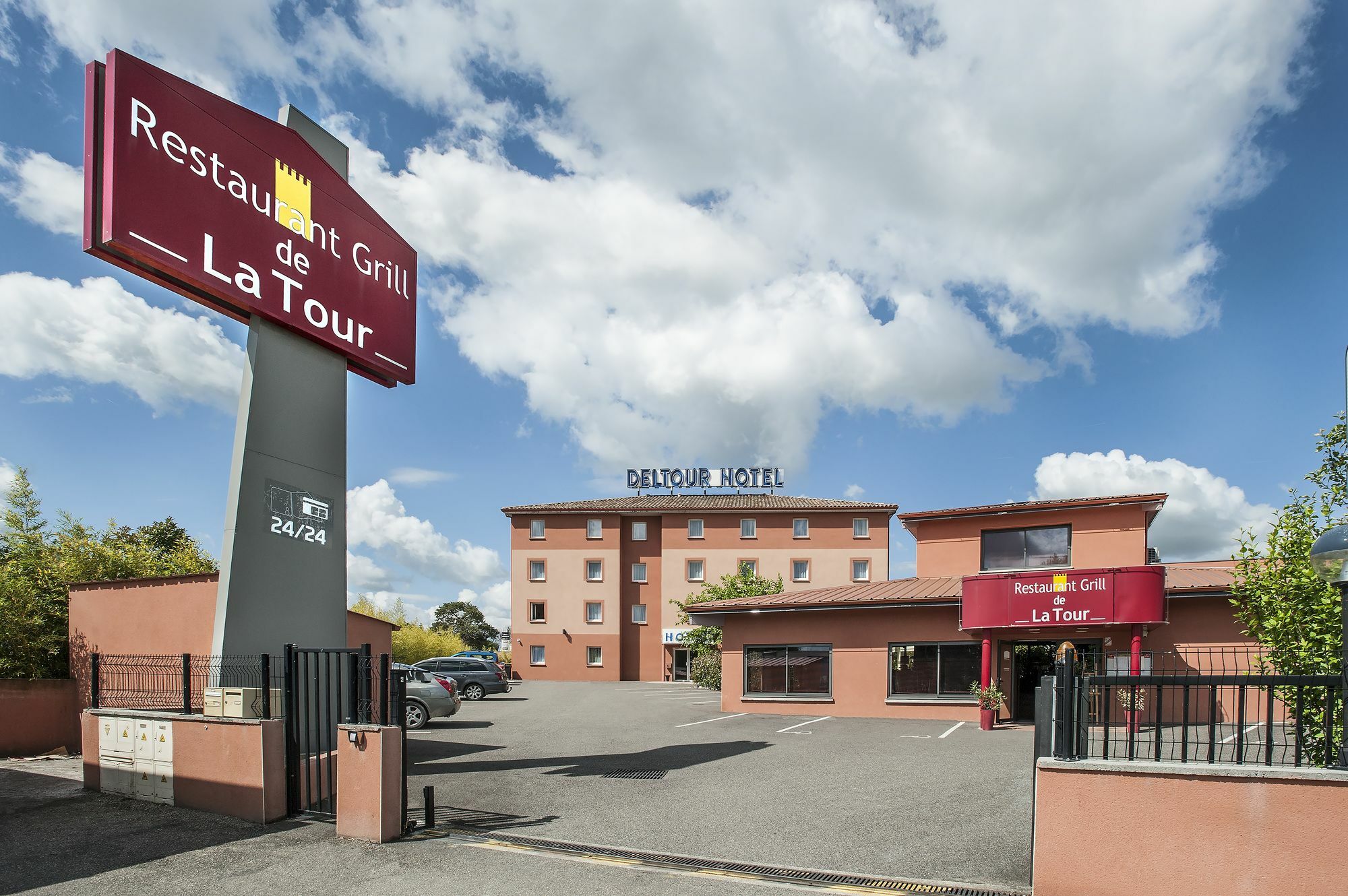 Brit Hotel Confort Montauban Eksteriør billede